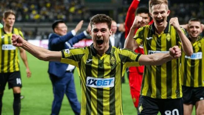 从中国去阿拉木图才1小时，脱亚入欧的哈萨克斯坦足球何以蜕变？