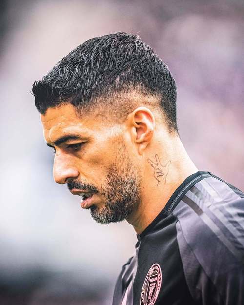 半场-迈阿密国际1-3芝加哥火焰 迈阿密后防漏洞百出阿维莱斯破门