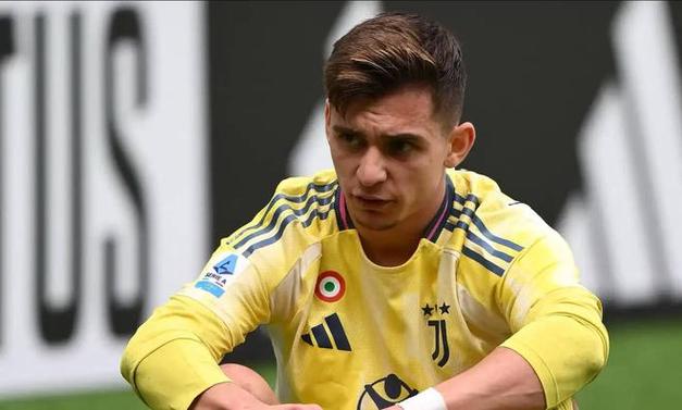 小孔塞桑本场数据：下半场替补出场打进1球，评分高达8.3分