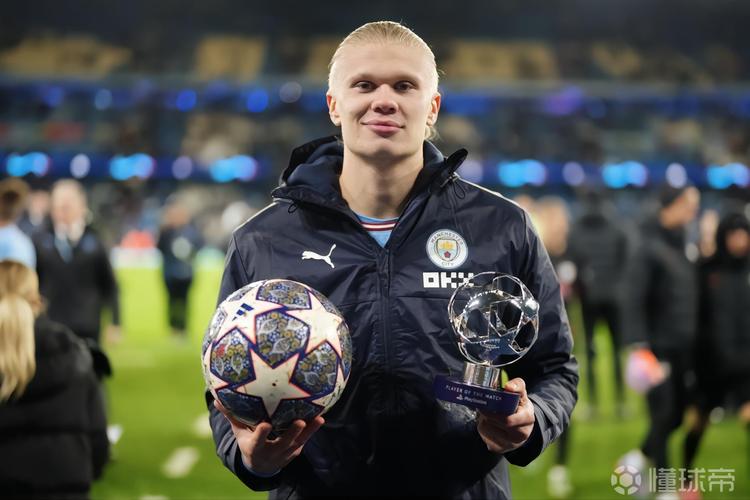 英超射手榜：哈兰德9球领跑，塞梅尼奥6球第二