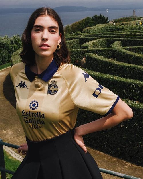 里程碑！琼阿梅尼西甲出战100场，老佛爷为其颁发纪念球衣