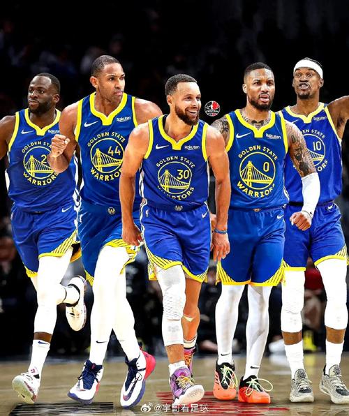 勇士季前赛VS开拓者首发：库里+穆迪+巴特勒+追梦+霍福德