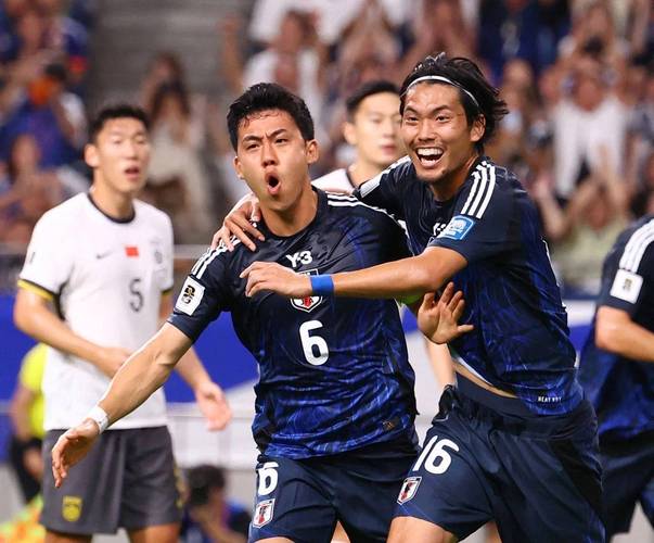泪如雨下！日本U20惨遭法国加时绝杀，众多日本球员瘫倒在球场