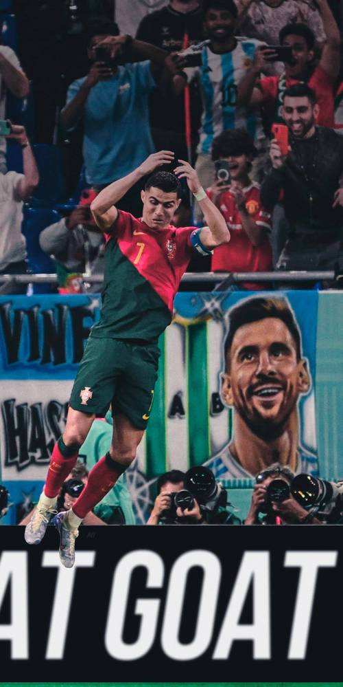 详细阅读:面对主持人说‘你是Goat’,梅西露出了欣慰的傻笑 面对主持人说‘你是Goat’,梅西露出了欣慰的傻笑