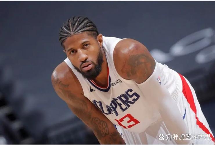 世体：霍安-加西亚伤病恢复进展顺利，最迟国际比赛日之后复出