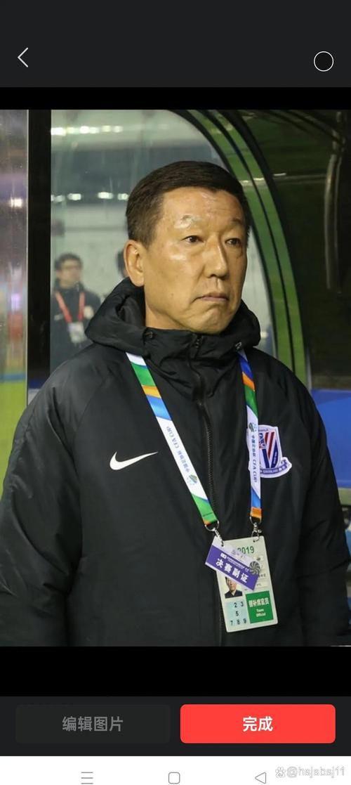 唐田谈崔康熙：参加洲际比赛方面，我们和崔导永远是国家利益第一