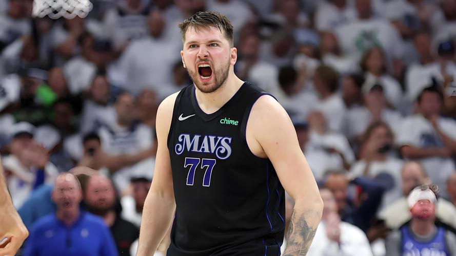 媒体人：都是减肥 东契奇打出MVP级别表现 锡安没了MV只剩下个P